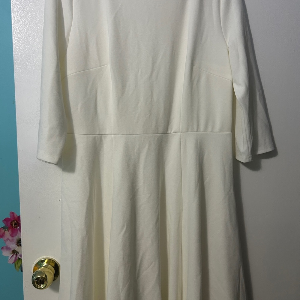 ✂️✂️Ivory Asymmetrical Dress - Picture 7 of 7
